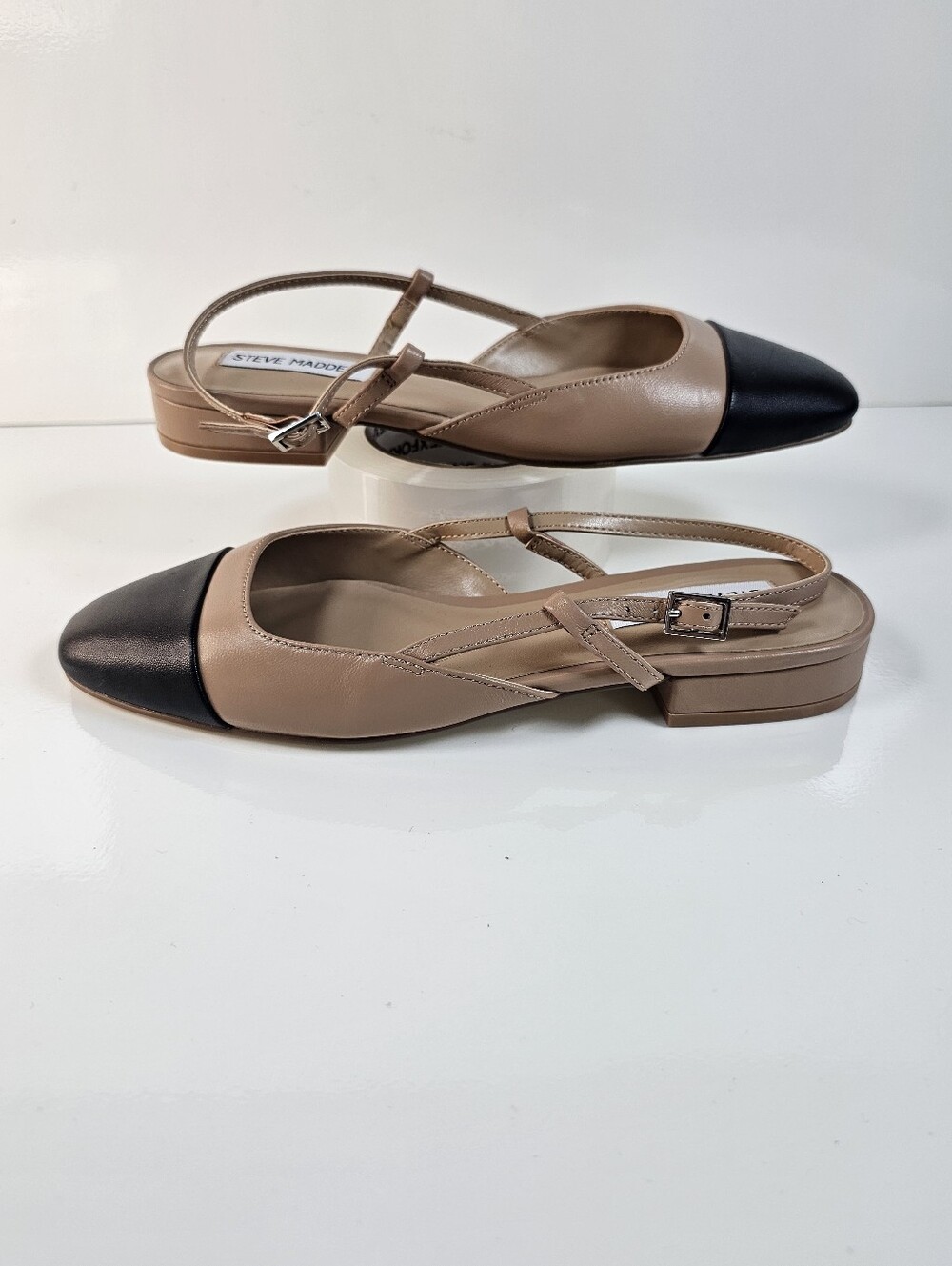 Steve Madden Preppy Leather Cap Toe Slingback Flats Black Tan Size 7 NWOB